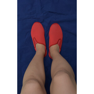 Neoprenschuhe  Gymnastikschuhe mit Gummisohle rot Gr. 23