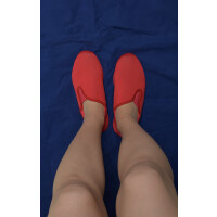 Neoprenschuhe  Gymnastikschuhe mit Gummisohle rot Gr. 23
