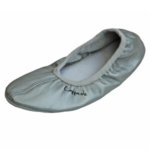 Schläppchen mit Ledersohle silber Gr. 35